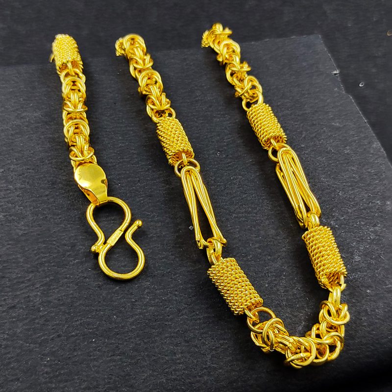 Luxury Gold Chain - Image 3